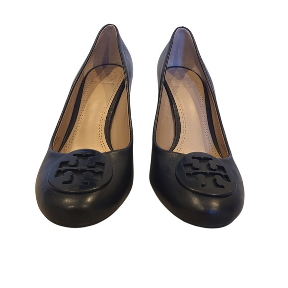 Tory Burch Black Leather Block Heel Pumps Logo Round Toe Women's Shoes 8M - Picture 4 of 10
